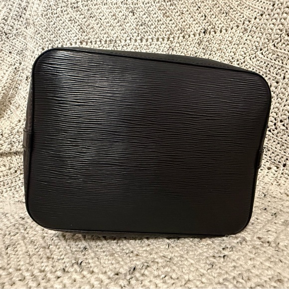 Louis Vuitton Black Epi Noe Bucket Bag - Picture 11 of 16